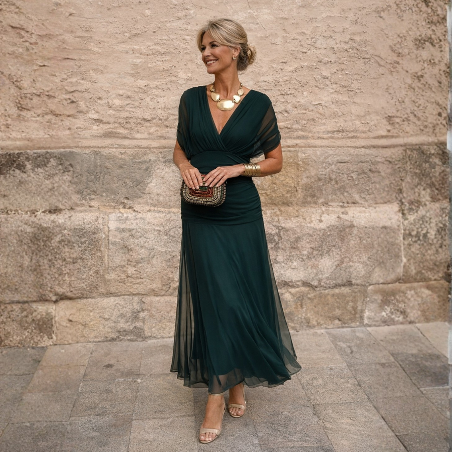 Mikaela | Maxi obleka z off-shoulder krojem, ki poudari trebuh