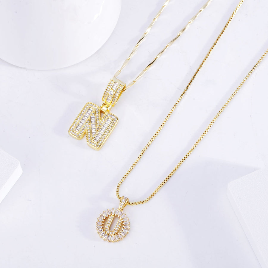 Set ogrlice z začetno črko | Zlata