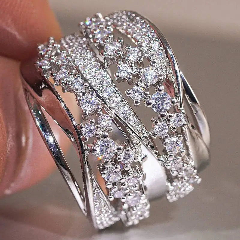 Sijajen Plastični Kristalni Prstan