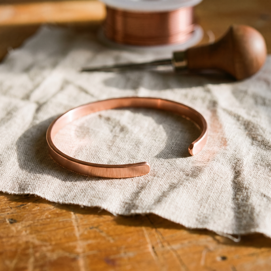 SLEEK COPPER BRACELET | KOVINSKI