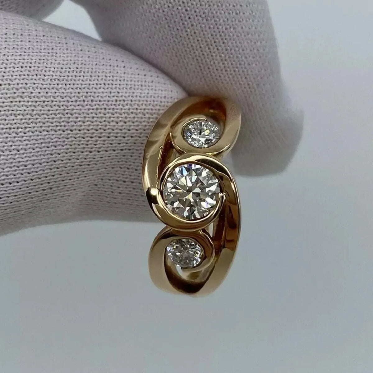 Eleganten Vintage Zlati Spiralni Prstan